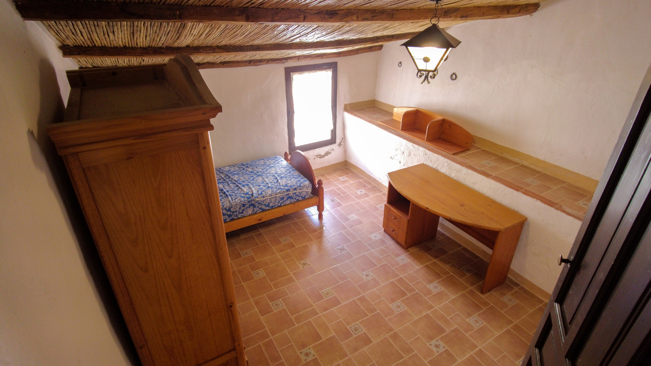 Olive Grove Estates Rural Spanish Farmhouse for sale, bargain tourism oppoutunity (39)