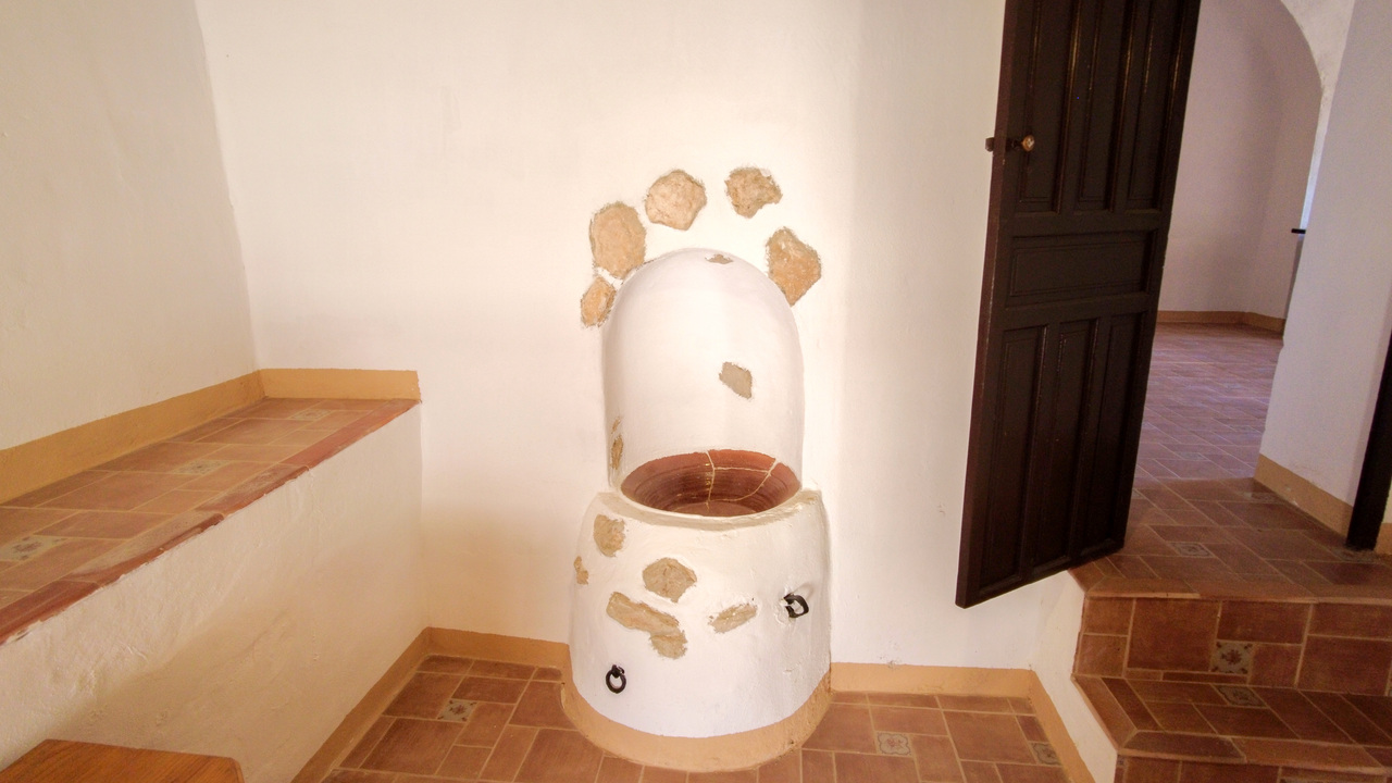 Olive Grove Estates Rural Spanish Farmhouse for sale, bargain tourism oppoutunity (41)