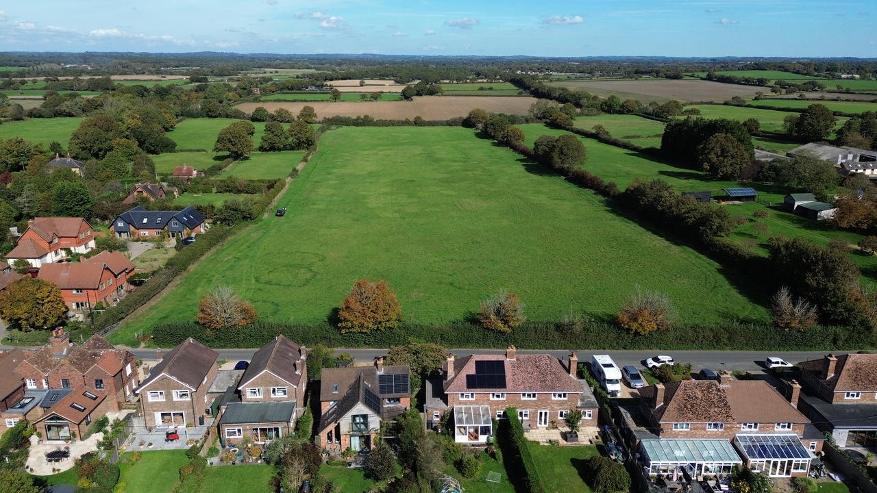 Fern Hollow, Church Lane, Ripe, Lewes, East Sussex, BN8 6AU