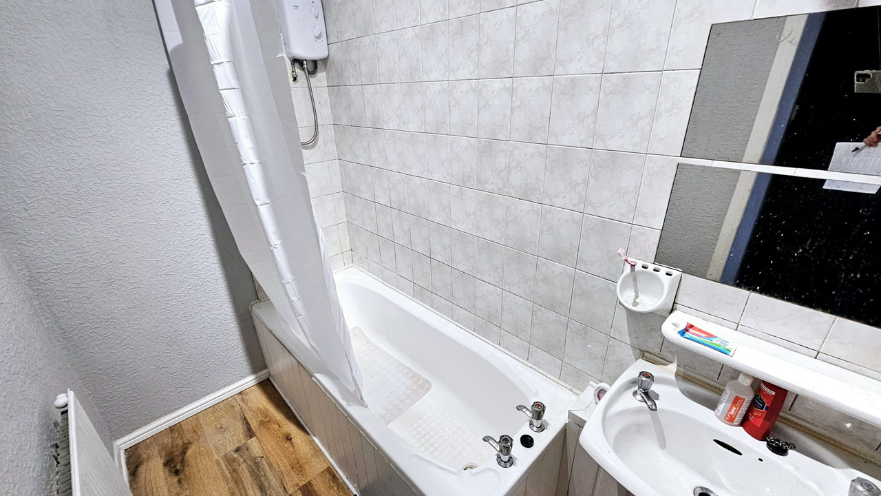 51ac9101-33dd-4406-8ab6-97e6fa4194d0