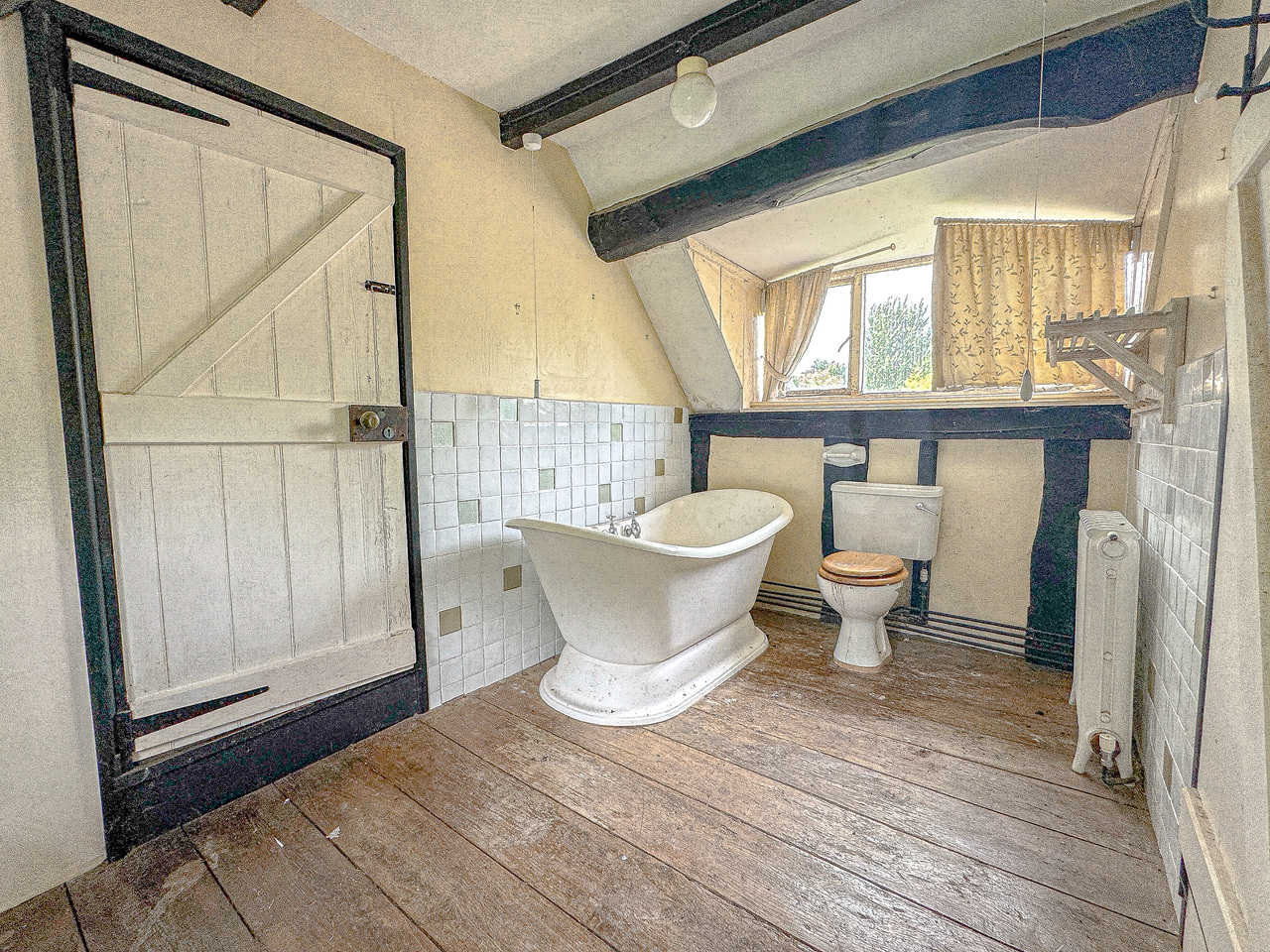 Bathroom (2) 2