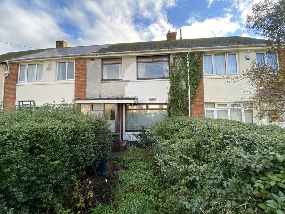 Terraced property for sale