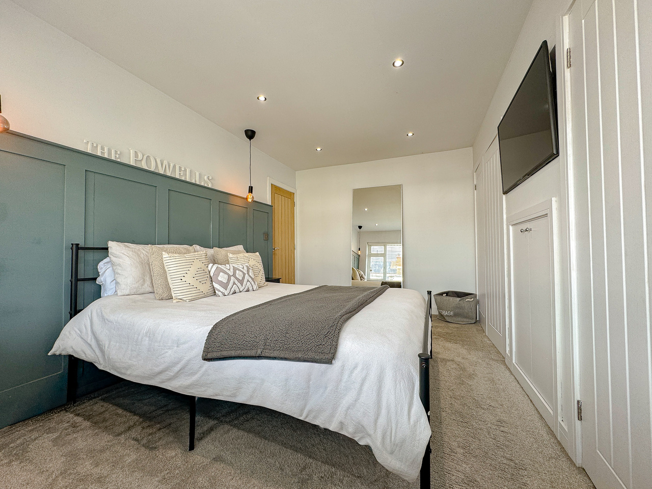 Bed 1 (2)