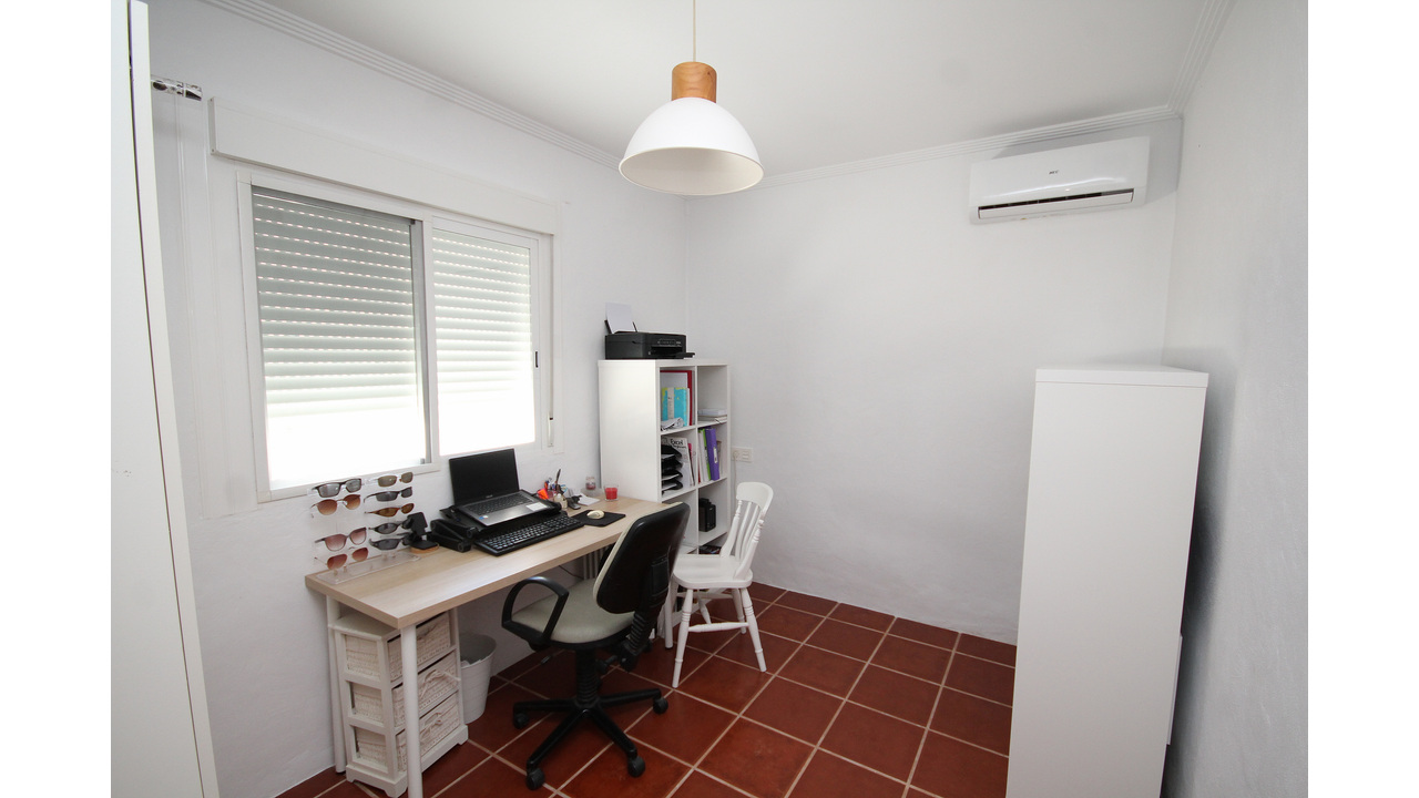 16. Office 2