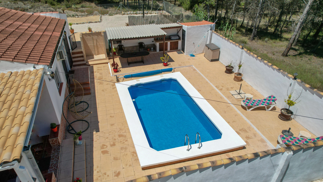 OLive grove Estates Sax Alicante Spanish house for sale B&B (14)_edited