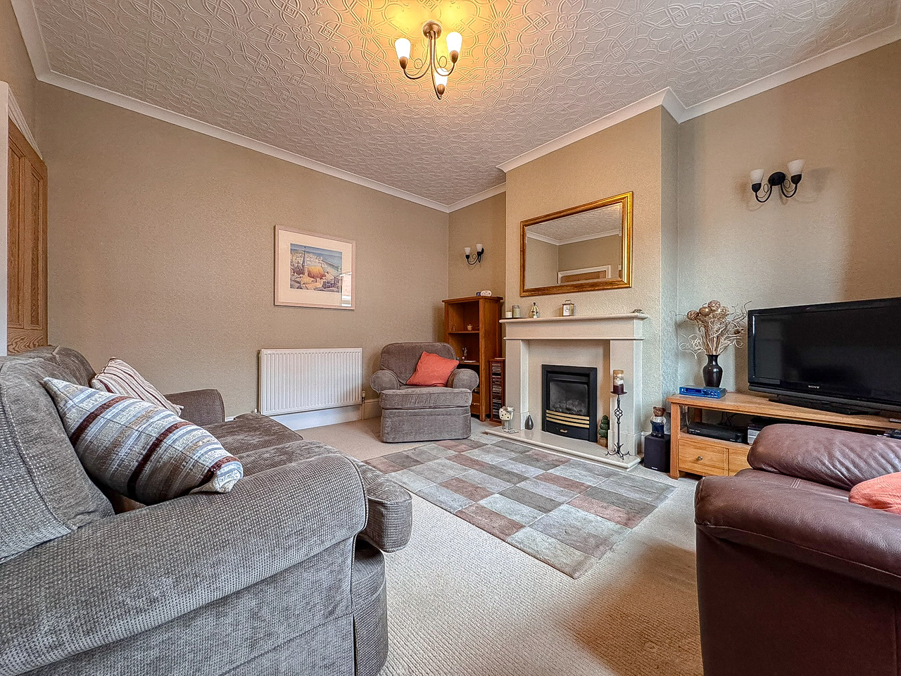 Living Room (2)