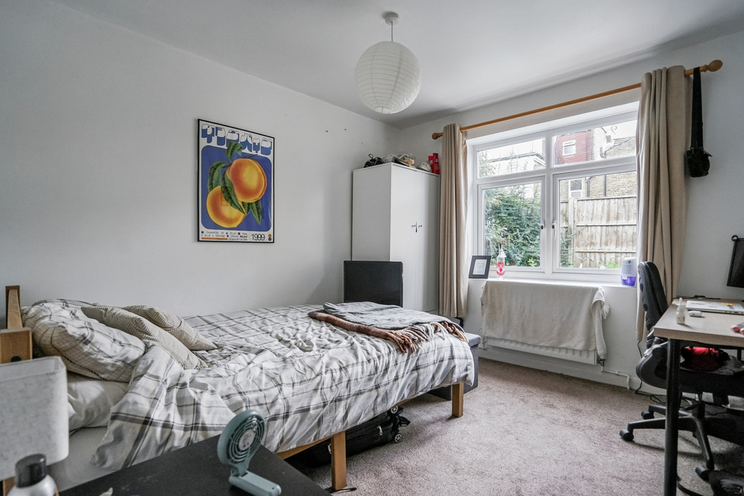 35a Rookstone Road, London, SW17 9NQ