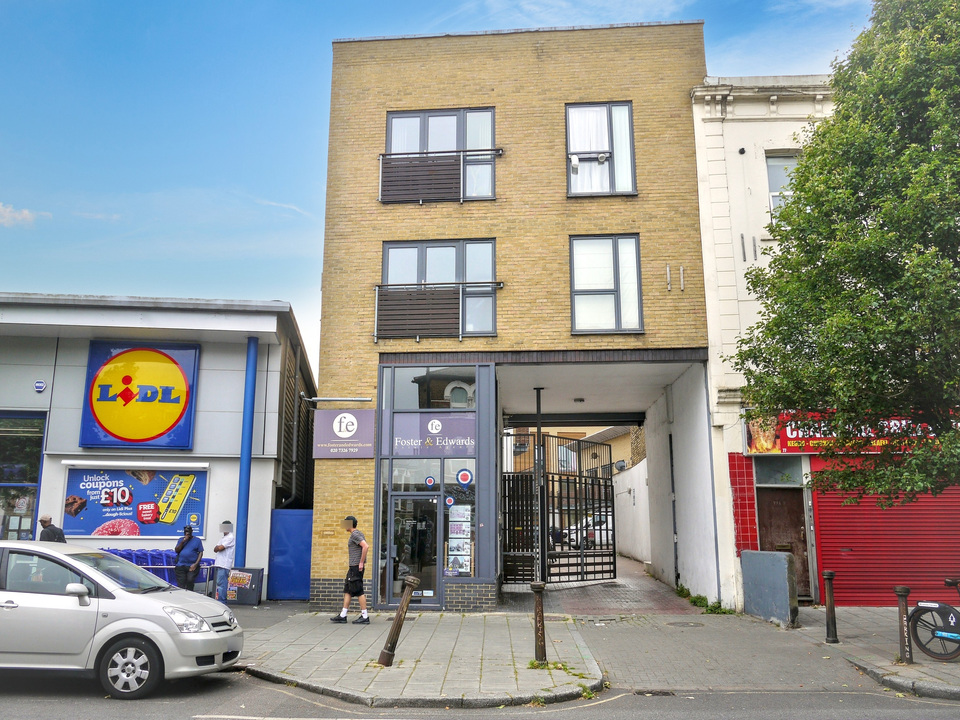 End Terraced House for Sale
