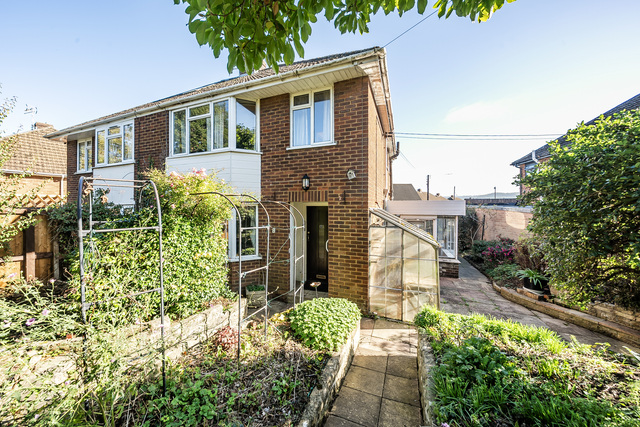 Elm Grove, Tilsdown, Dursley, Gloucestershire