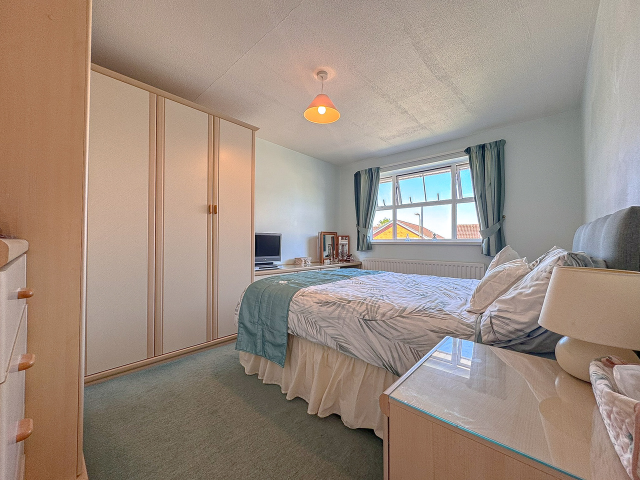 Bed 1