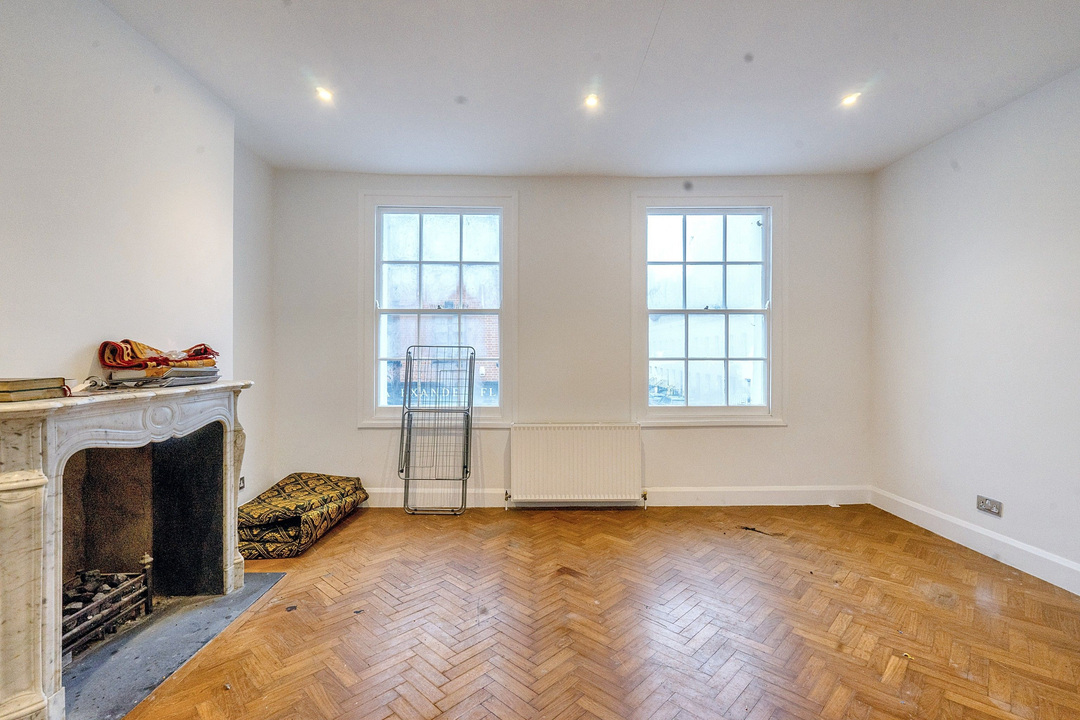 5 Bouverie Place, London, W2 1RB.