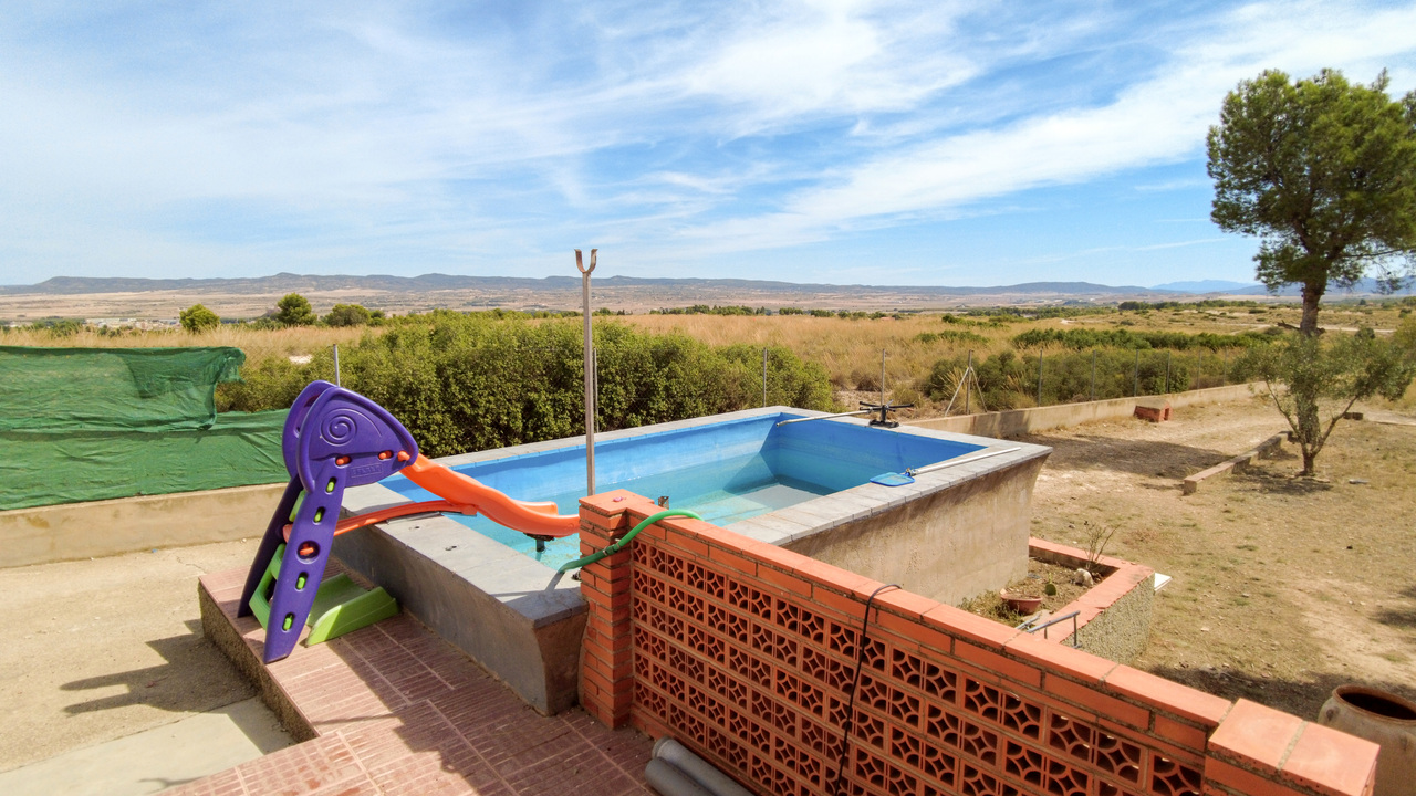 Olive Grove Estates Almansa Villa Country House for sale bargain spanish property (1)