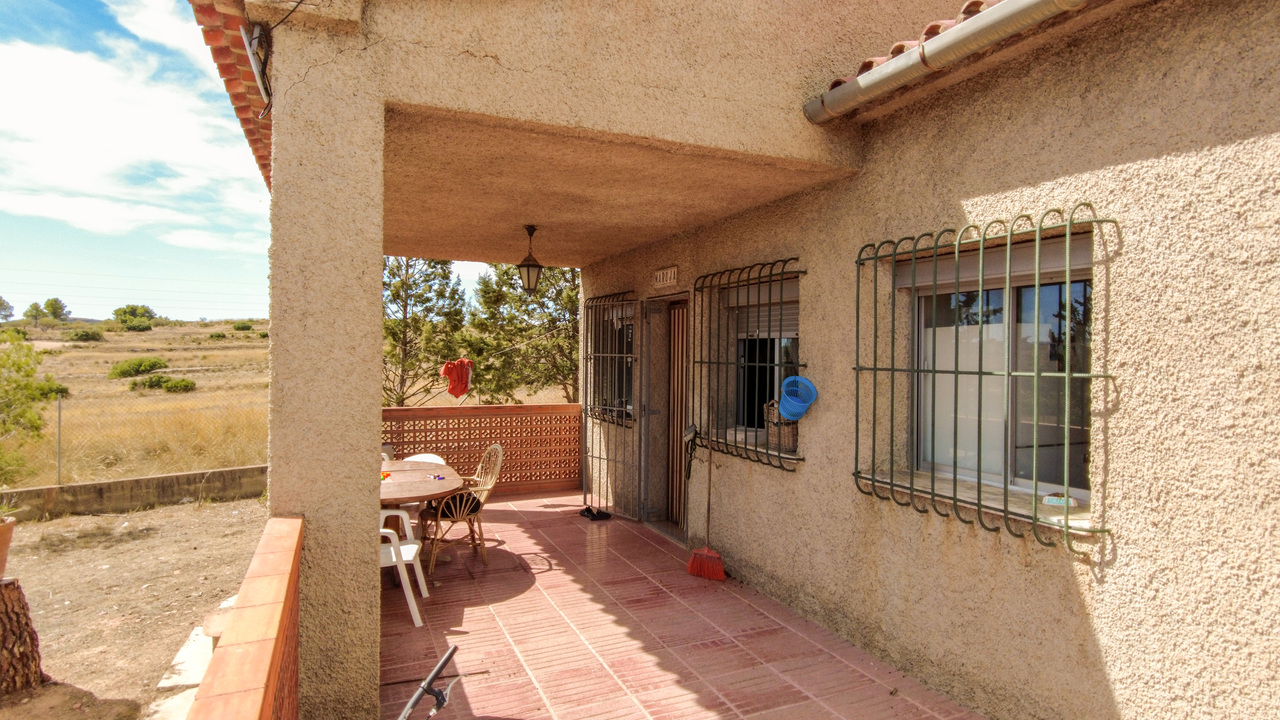 Olive Grove Estates Almansa Villa Country House for sale bargain spanish property (19)
