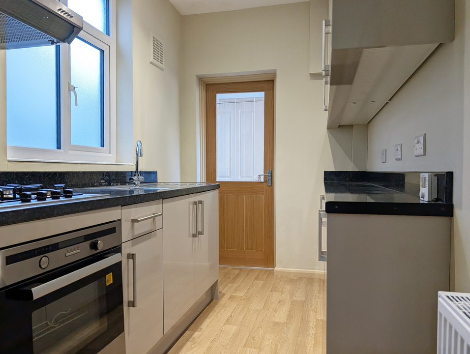 16 Kingsmead Close, Leicester, Leicestershire, LE2 3YR