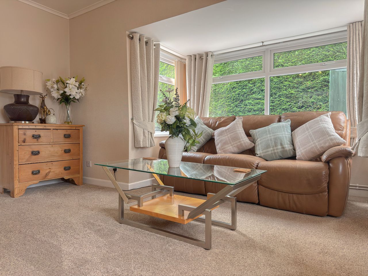 Living Room (4)